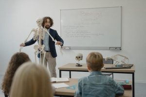 teacher-clasroom-teaching-career