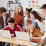 the pros of internet Filtering in schools