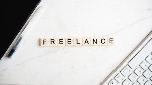 freelance-graphic-design-students-side-hustle